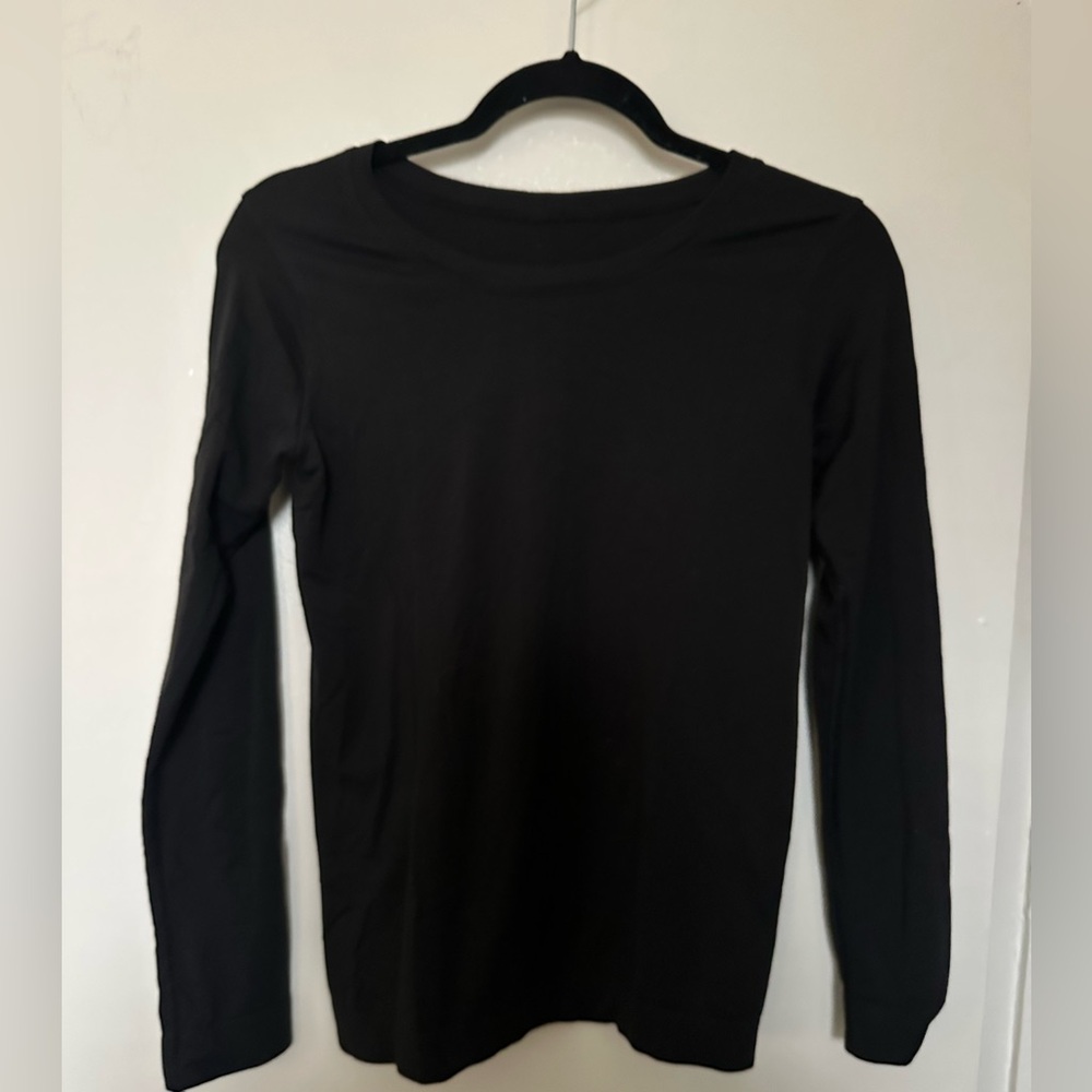 Lulu Lemon Women’s Swiftly Relaxed Long-Sleeve Shirt